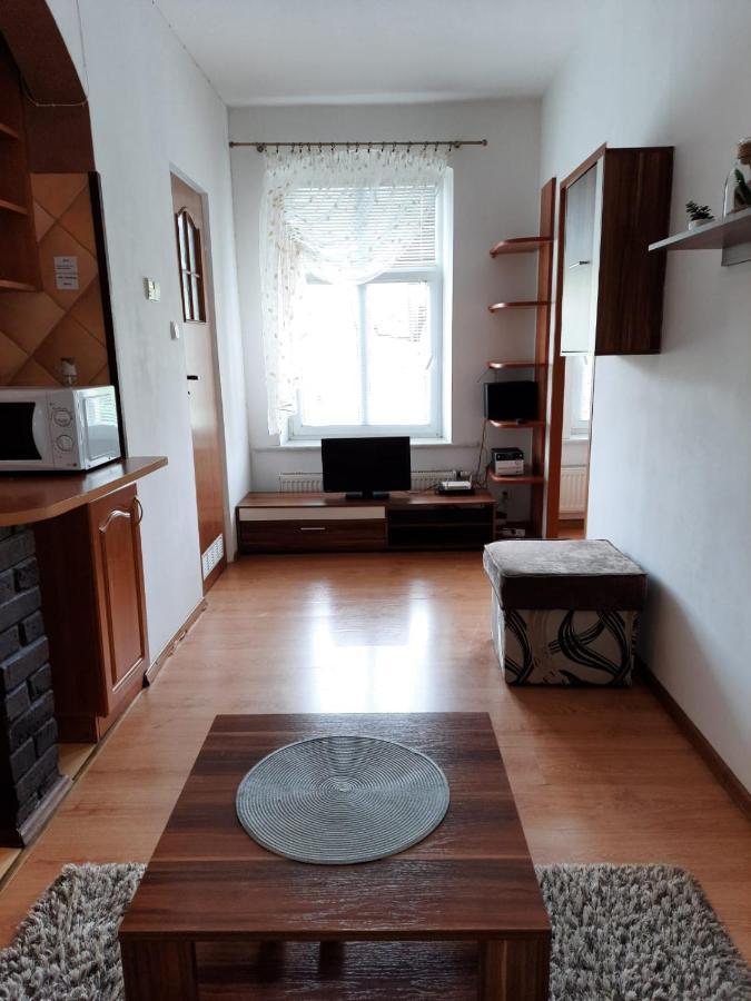 Mieszkanie W Centrum Gizycka Na Doby Giżycko Exteriör bild